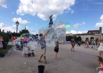 bańki mydlane miasto